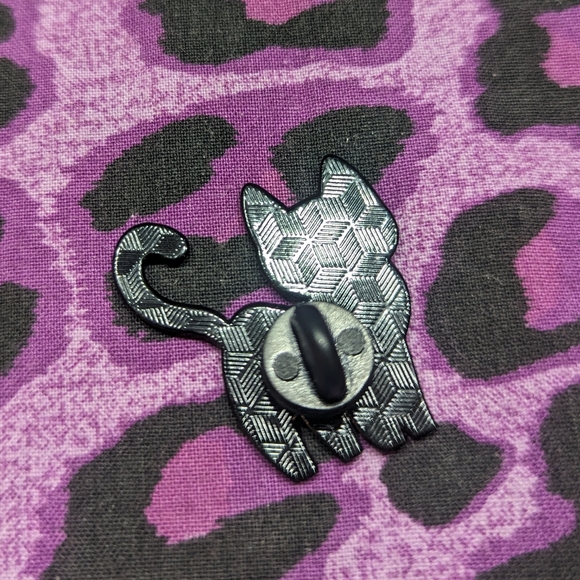 😻 Taylor Swift - Reputation Cat - Enamel Pin - Picture 5 of 7